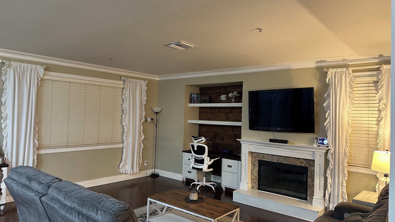 Photo of Livingroom in Fontana