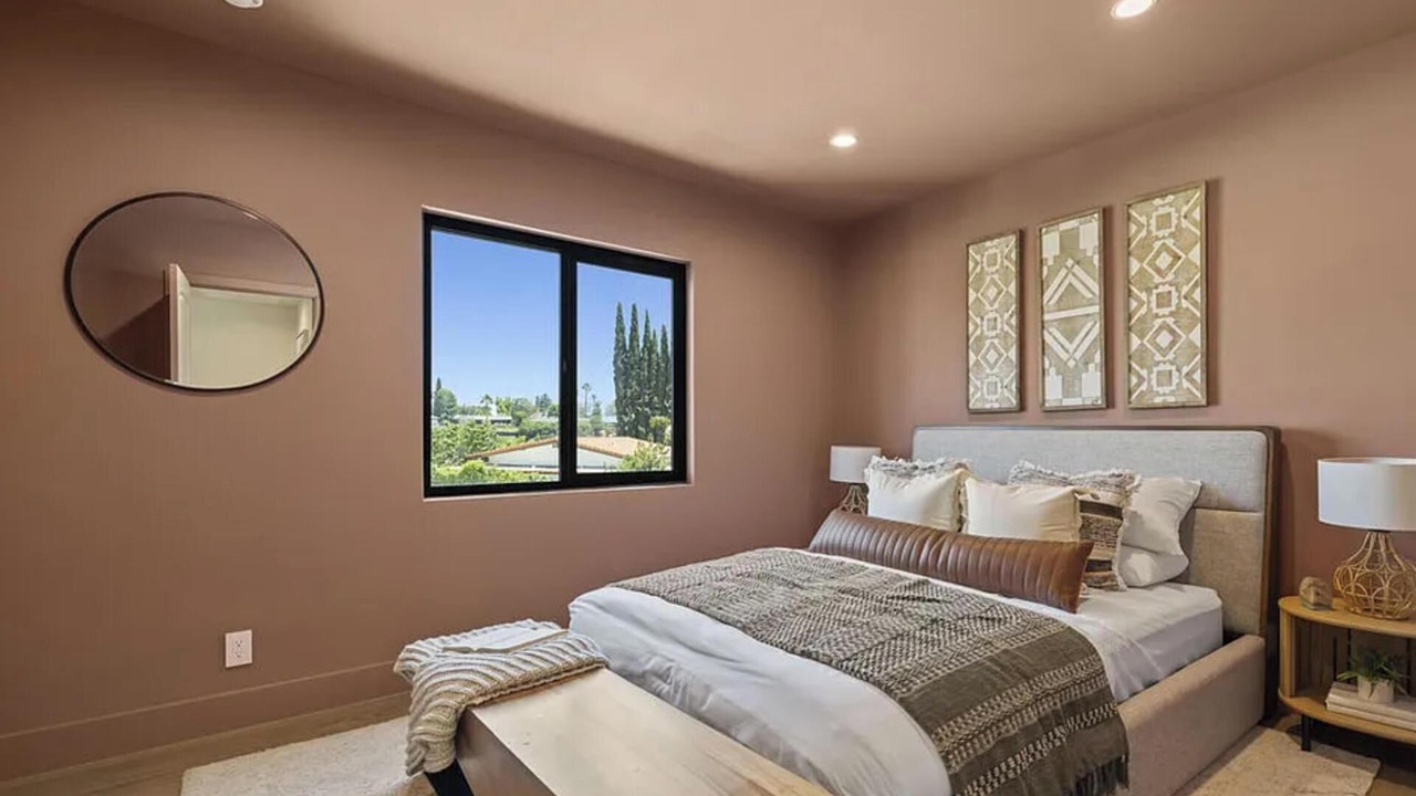 Photo of Bedroom in Studio City