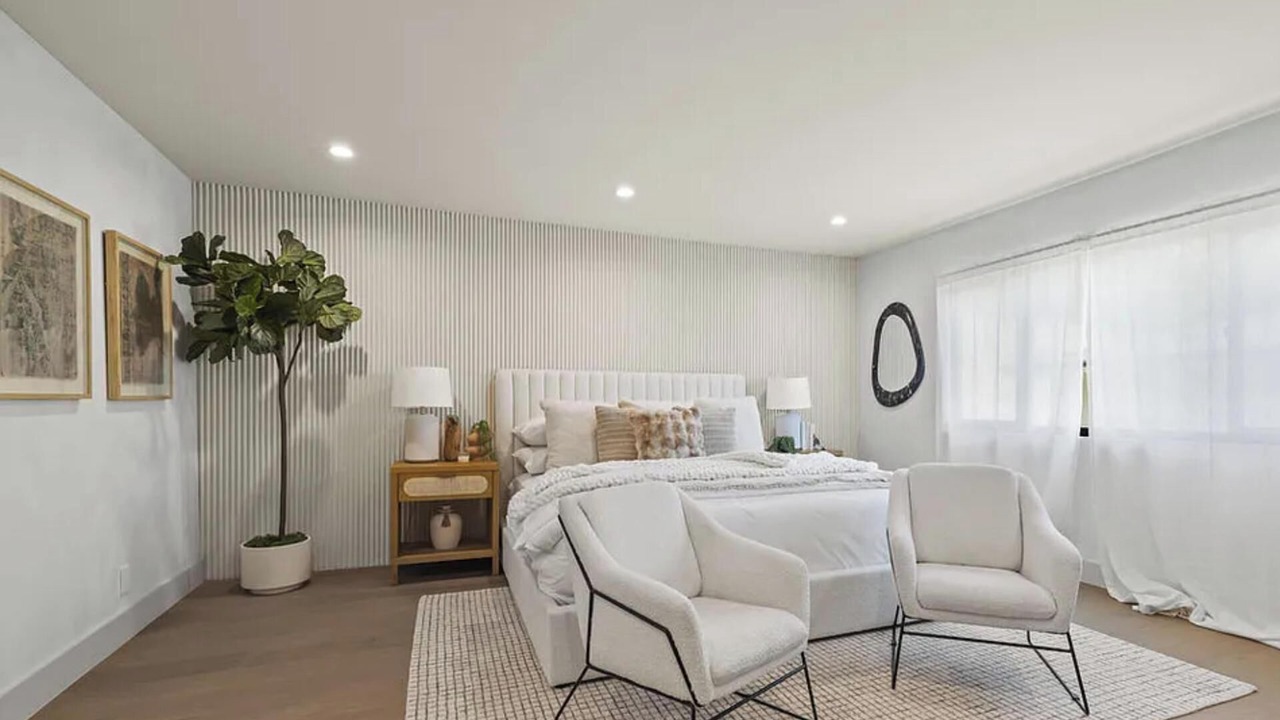 Photo of Bedroom in Studio City
