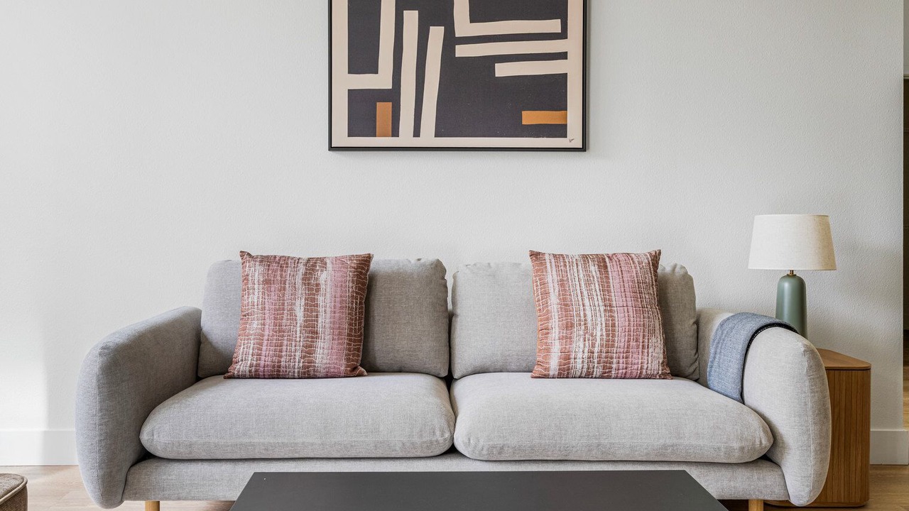 Photo of Livingroom in Burlingame