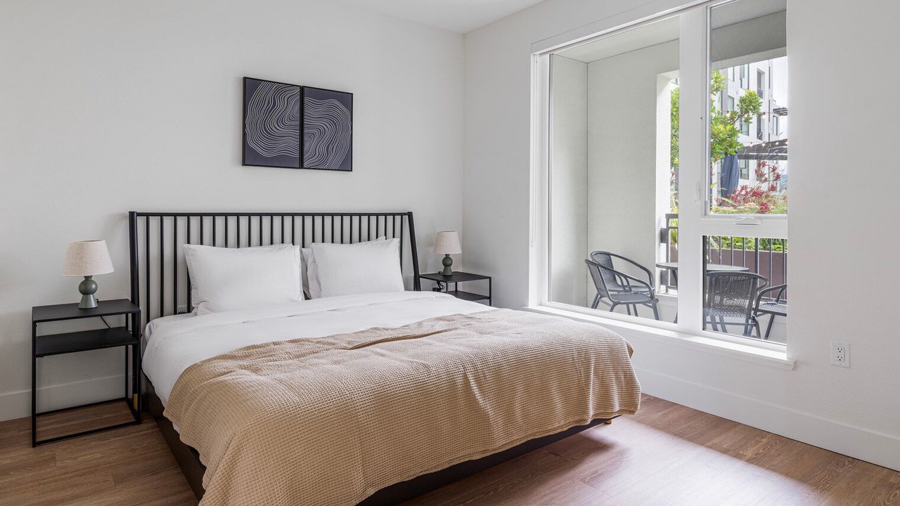 Photo of Bedroom in Burlingame