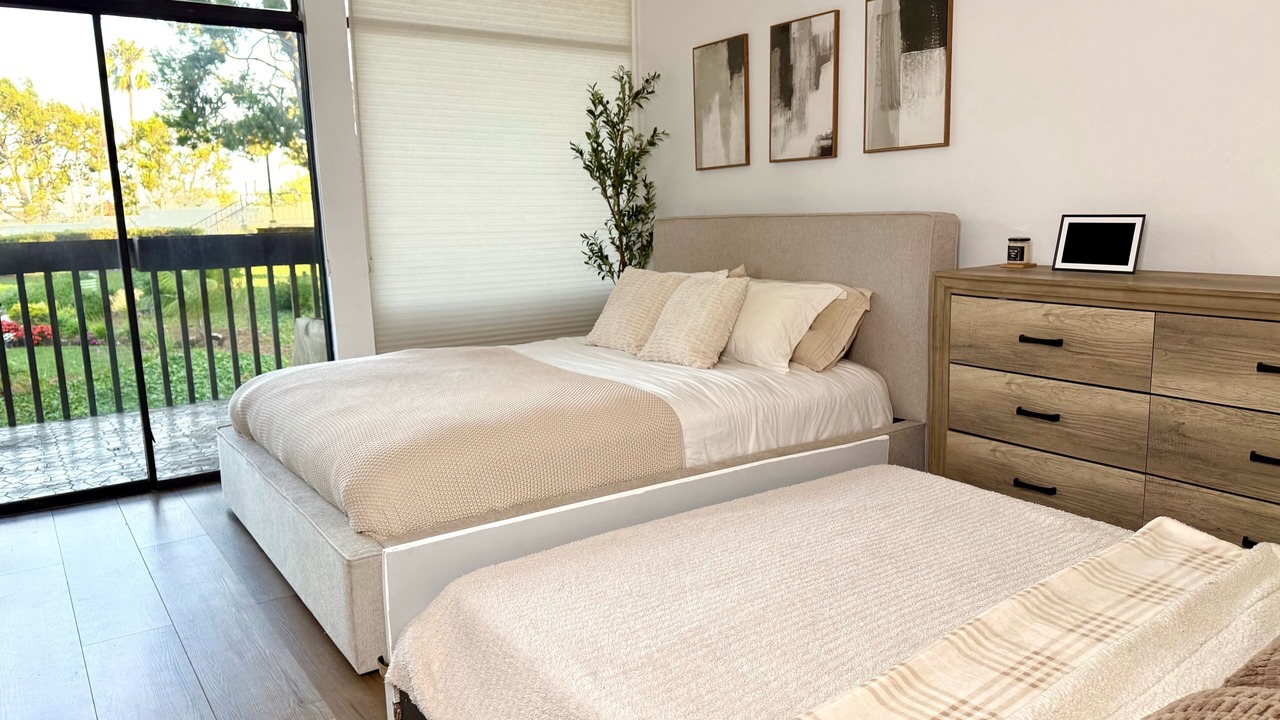 Photo of Bedroom in Harbor