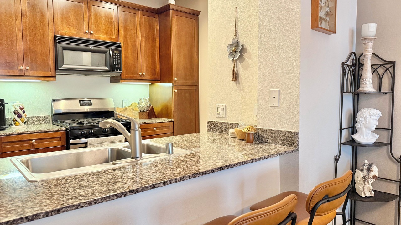 Photo of Kitchen in Airport Area
