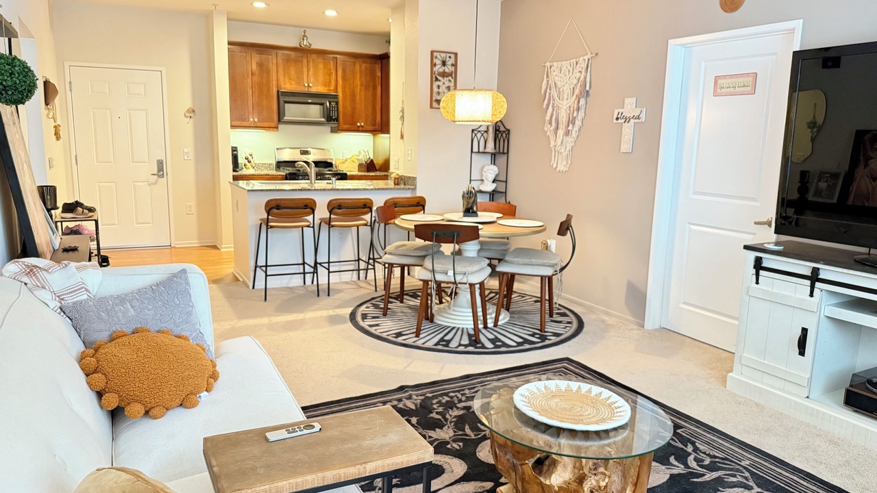 Photo of Livingroom in Airport Area