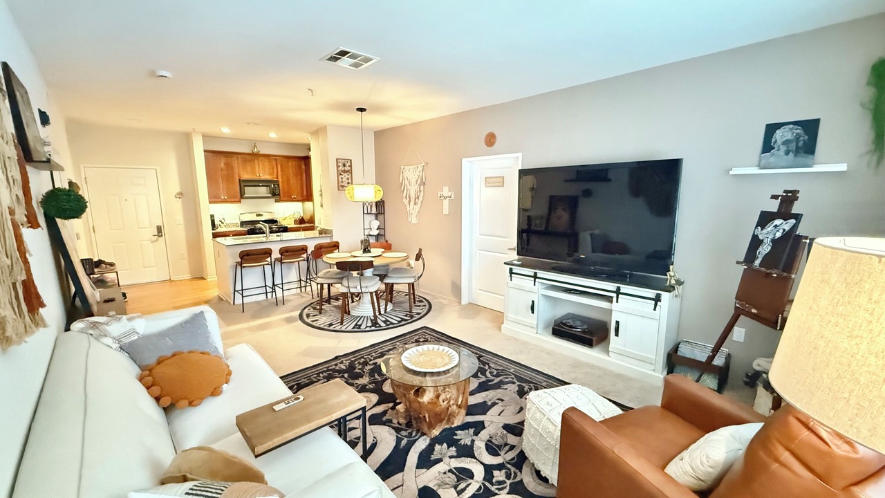 Photo of Livingroom in Airport Area