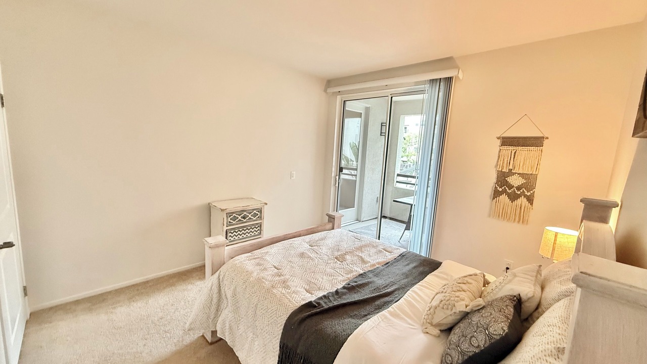 Photo of Bedroom in Airport Area