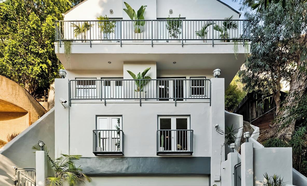 Photo of Others in Hollywood Hills West