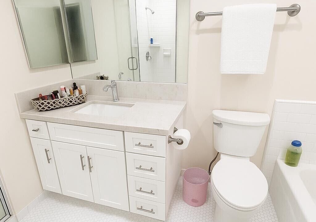 Photo of Bathroom in The Flats