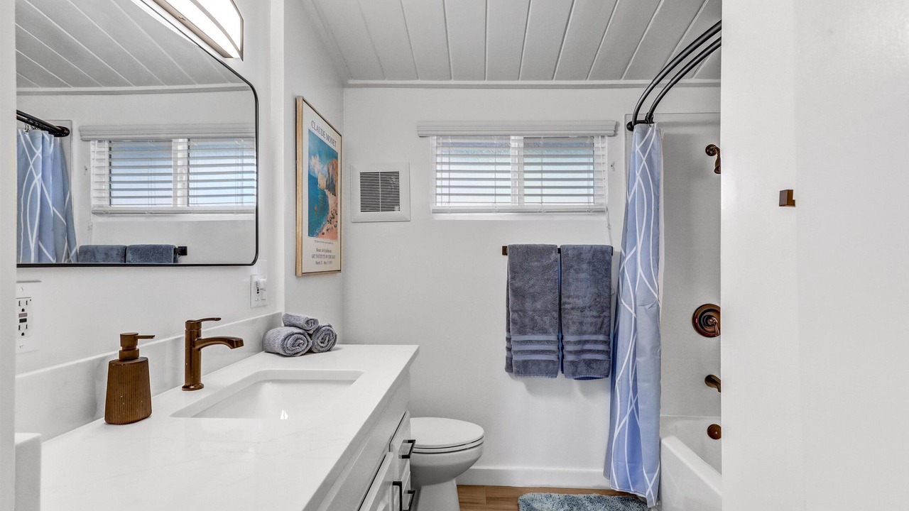 Photo of Bathroom in La Habra