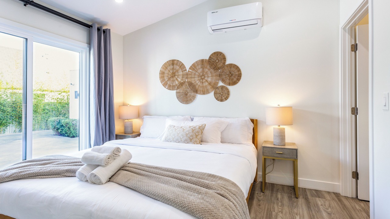 Photo of Bedroom in Mid Central