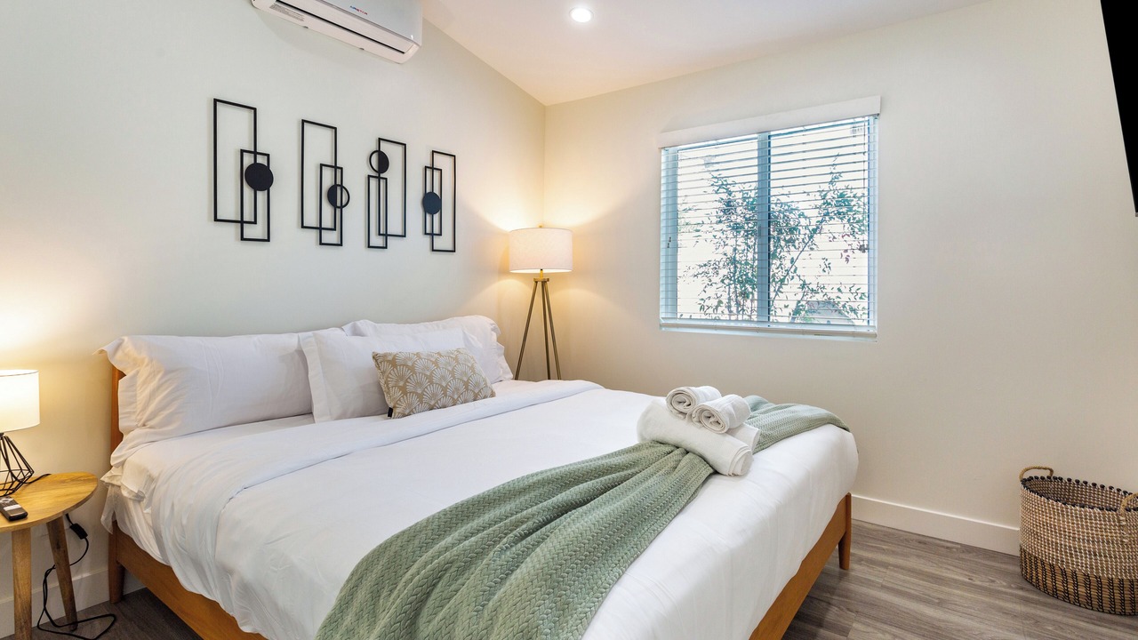 Photo of Bedroom in Mid Central