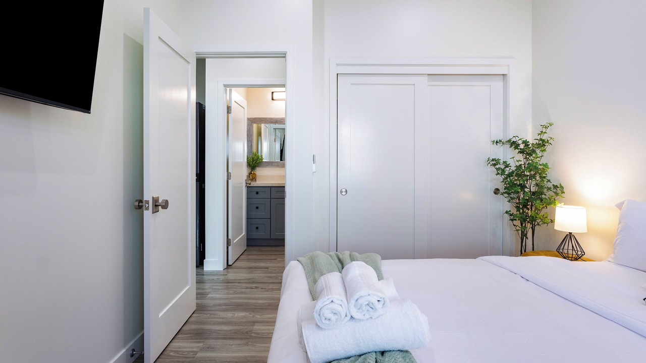 Photo of Bedroom in Mid Central