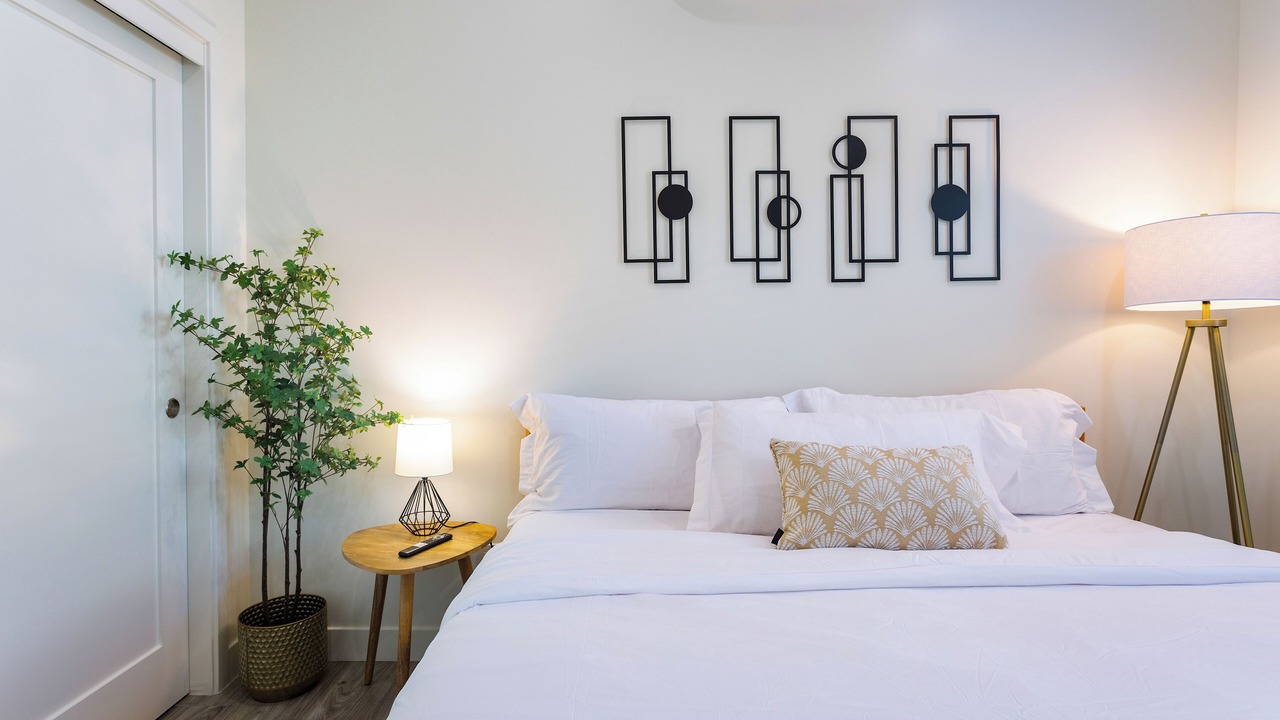 Photo of Bedroom in Mid Central