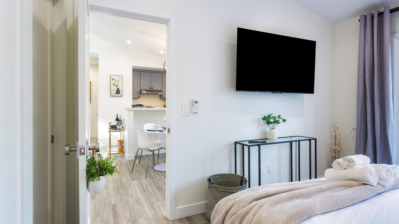 Photo of Bedroom in Mid Central