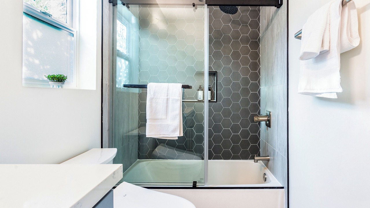 Photo of Bathroom in Mid Central