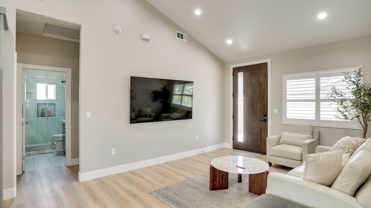 Photo of Livingroom in Hermosa Village