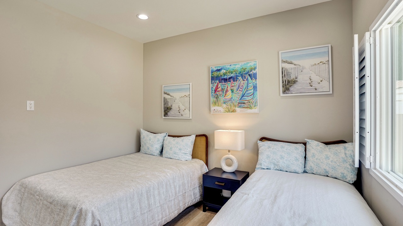 Photo of Bedroom in Hermosa Village