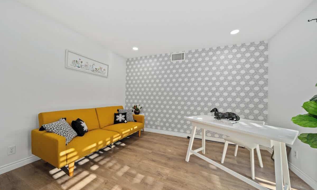 Photo of Livingroom in Brea