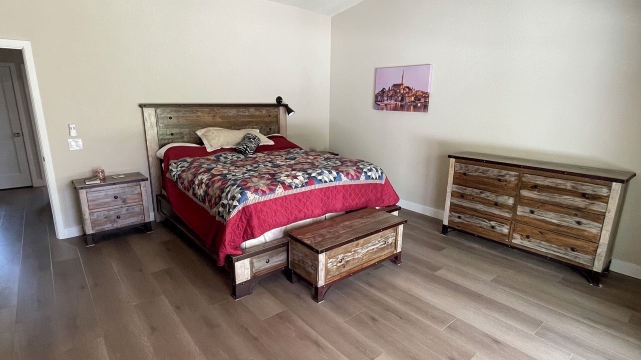 Photo of Bedroom in Corona