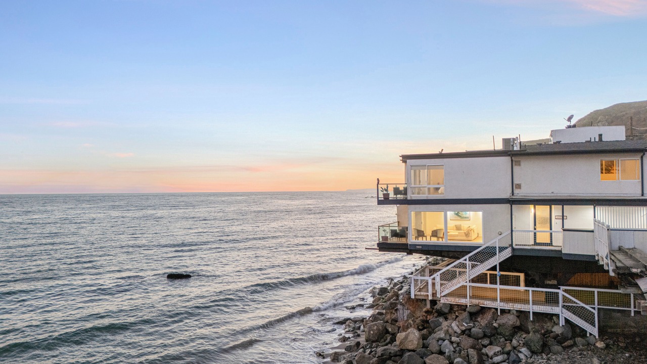 Photo of Outdoor in Eastern Malibu