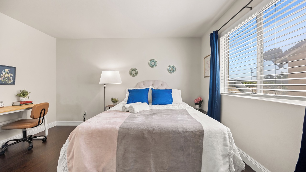 Photo of Bedroom in Mira Loma