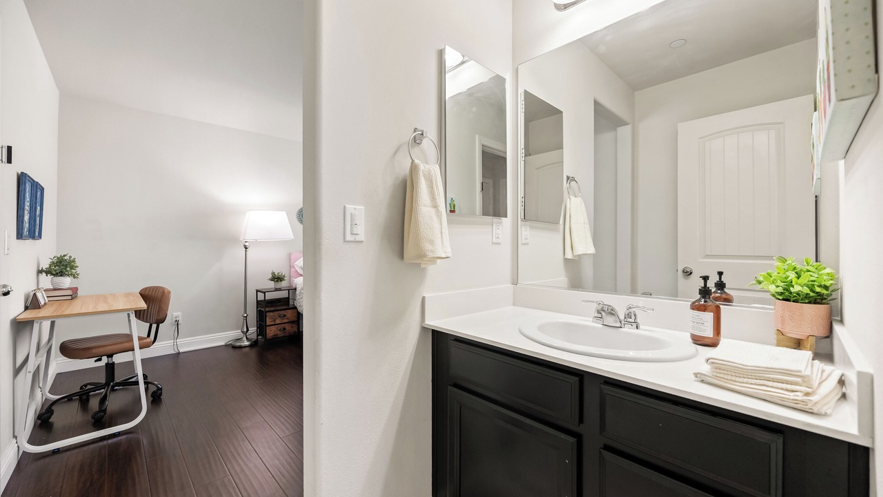 Photo of Bathroom in Mira Loma