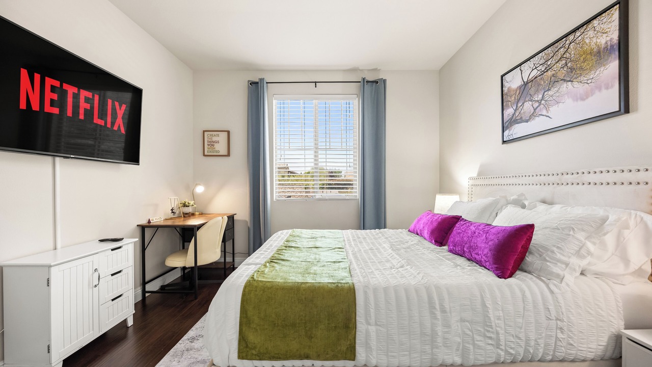 Photo of Bedroom in Mira Loma
