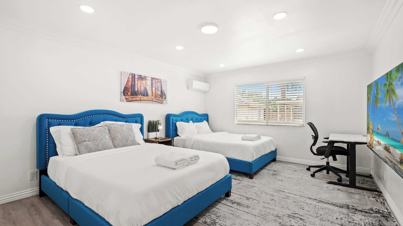 Photo of Bedroom in Westmont