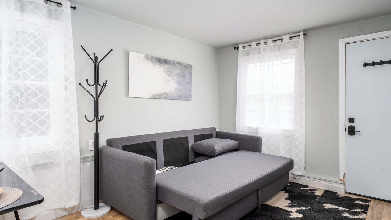 Photo of Livingroom in Elysian Heights