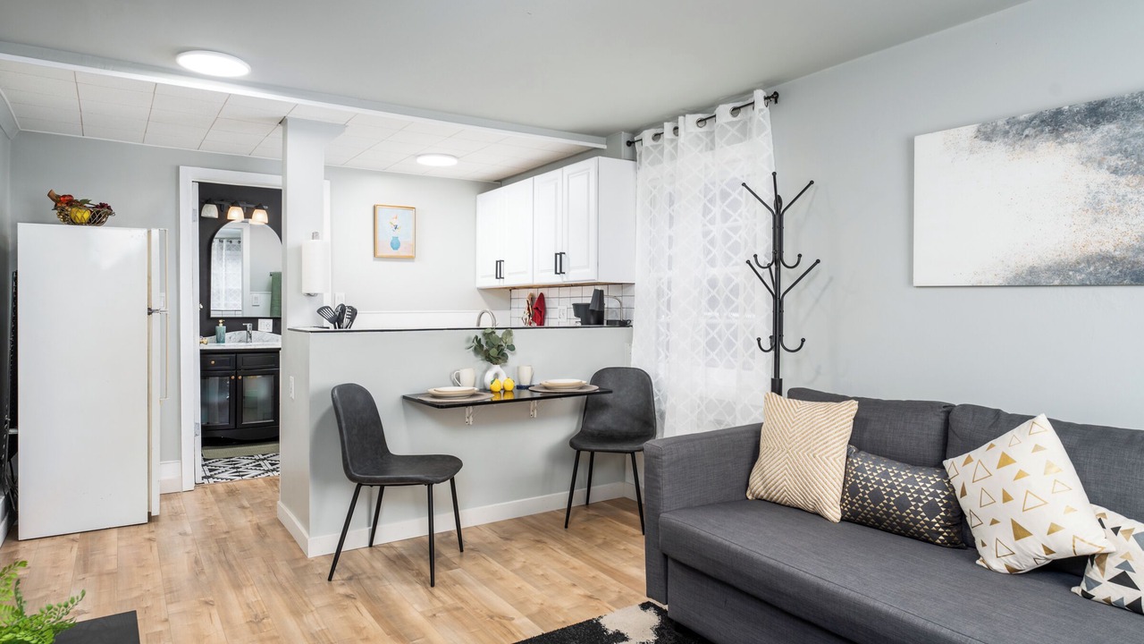 Photo of Livingroom in Elysian Heights