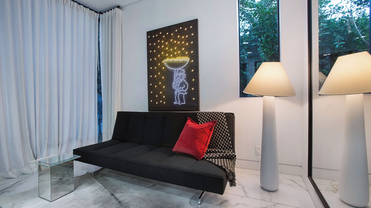 Photo of Livingroom in Melrose