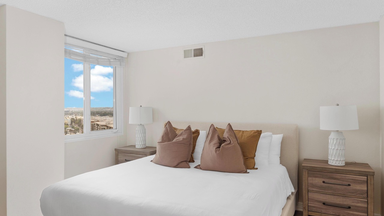 Photo of Bedroom in Marina Peninsula