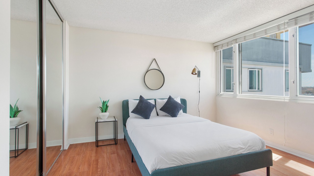 Photo of Bedroom in Marina Peninsula