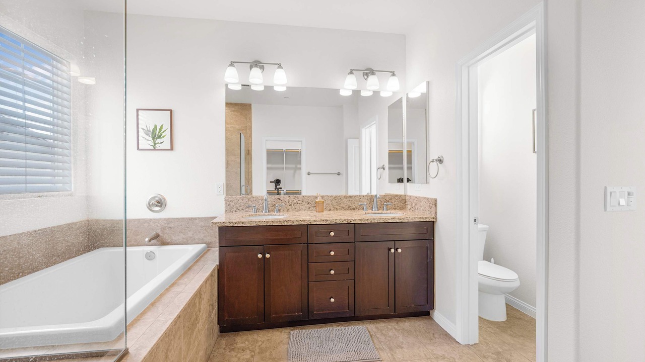 Photo of Bathroom in Riverpark