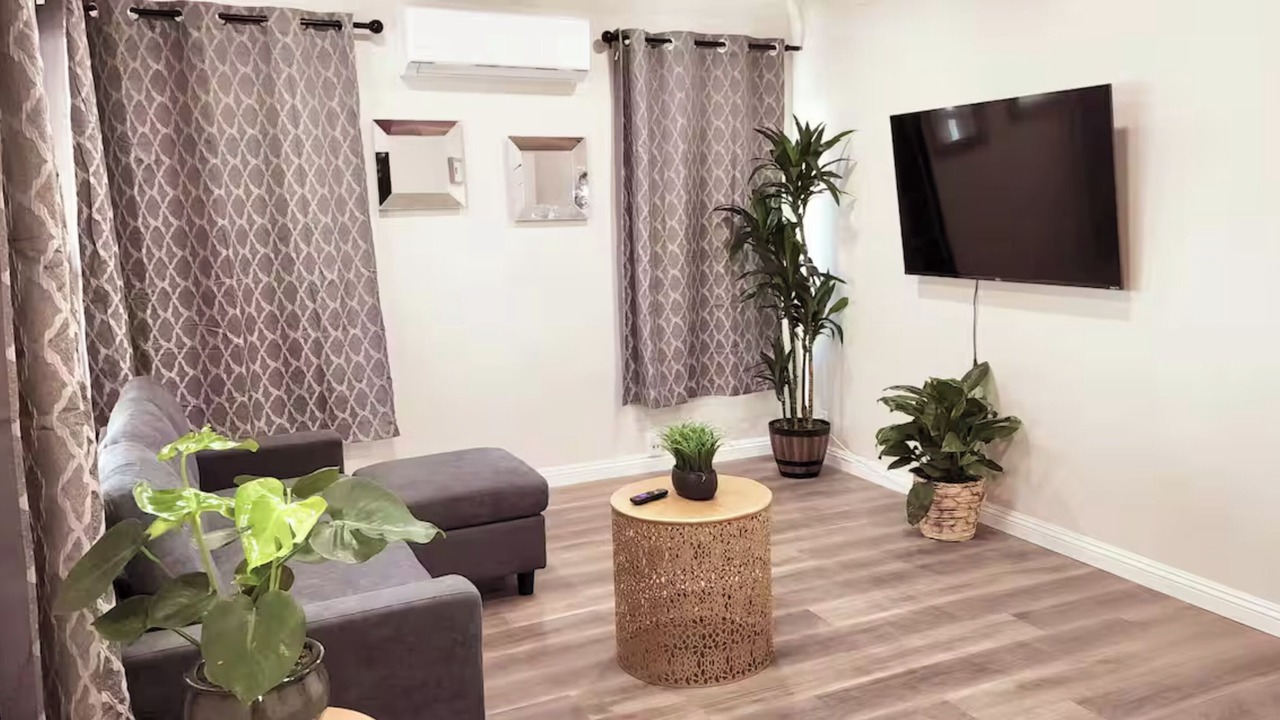Photo of Livingroom in Alhambra