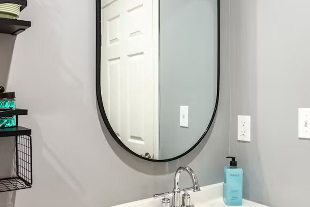 Photo of Bathroom in East Los Angeles