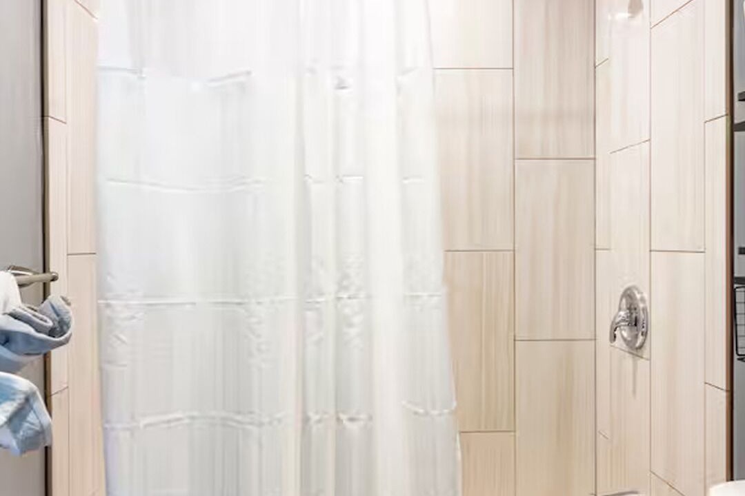 Photo of Bathroom in East Los Angeles