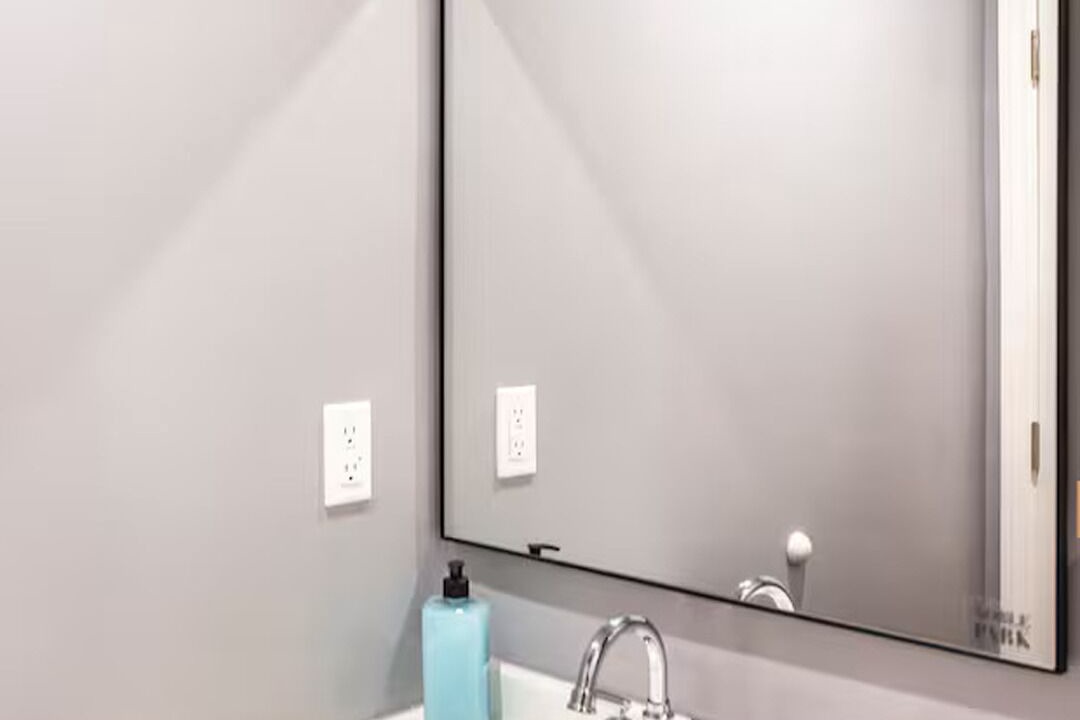 Photo of Bathroom in East Los Angeles