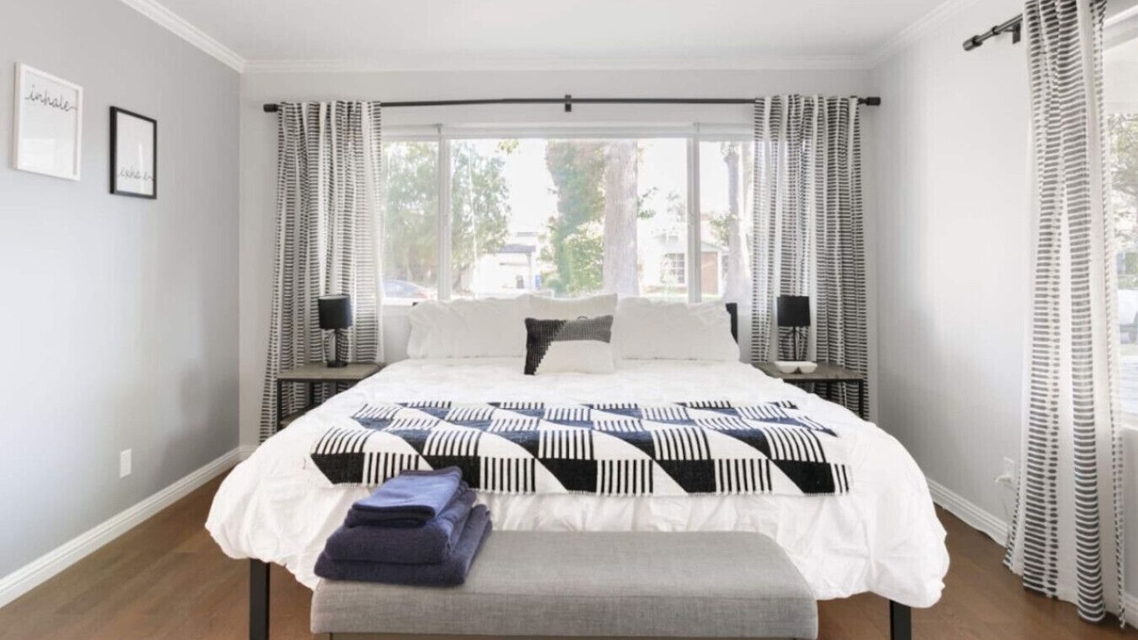 Photo of Bedroom in North Hollywood
