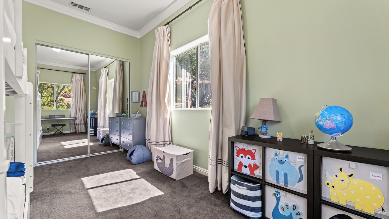 Photo of Bedroom in Los Angeles