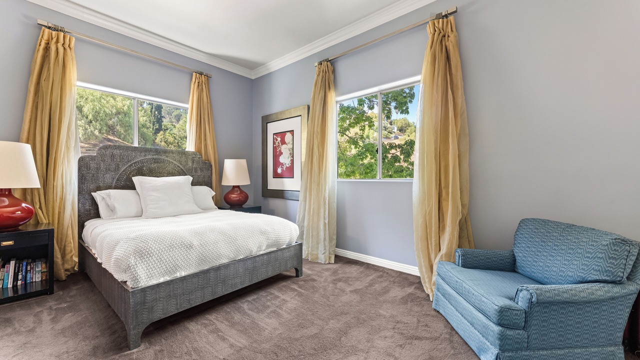 Photo of Bedroom in Los Angeles