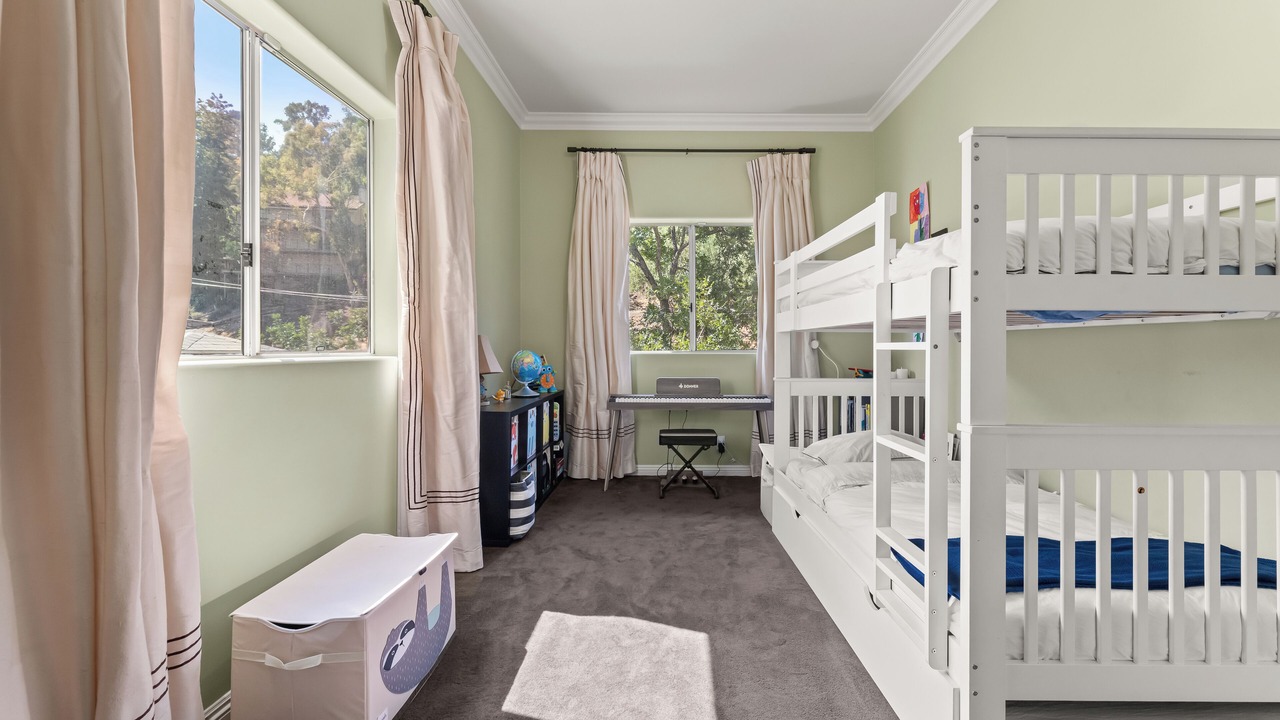 Photo of Bedroom in Los Angeles