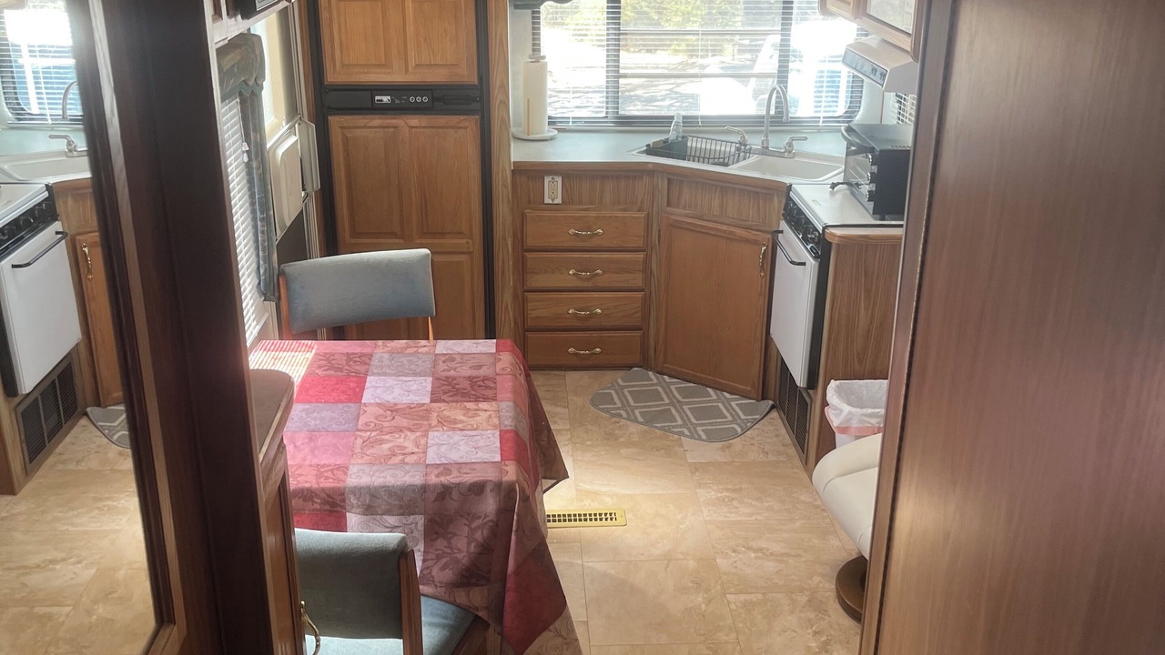 Photo of Kitchen in Mariposa
