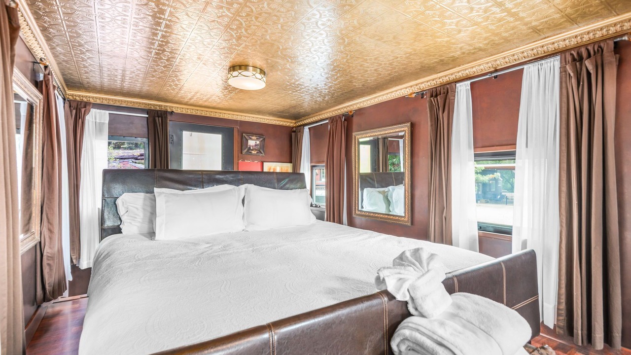 Photo of Bedroom in Agoura Hills