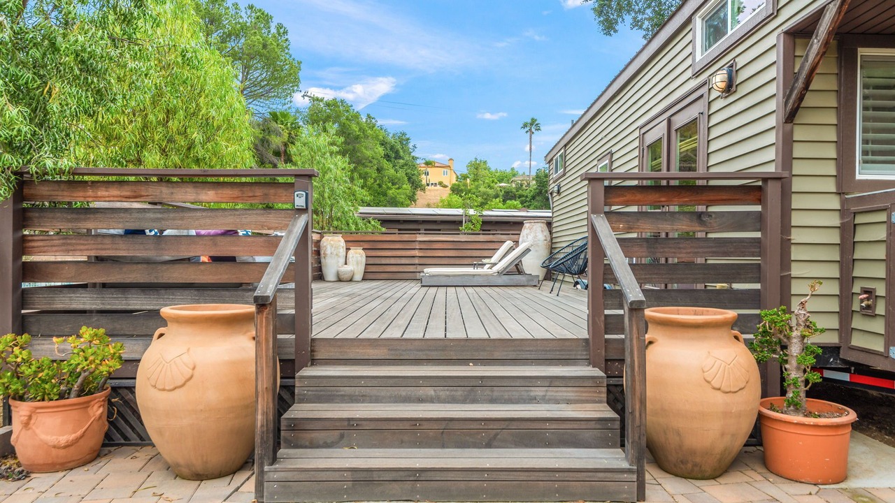 Photo of Patio Balcony in Agoura Hills
