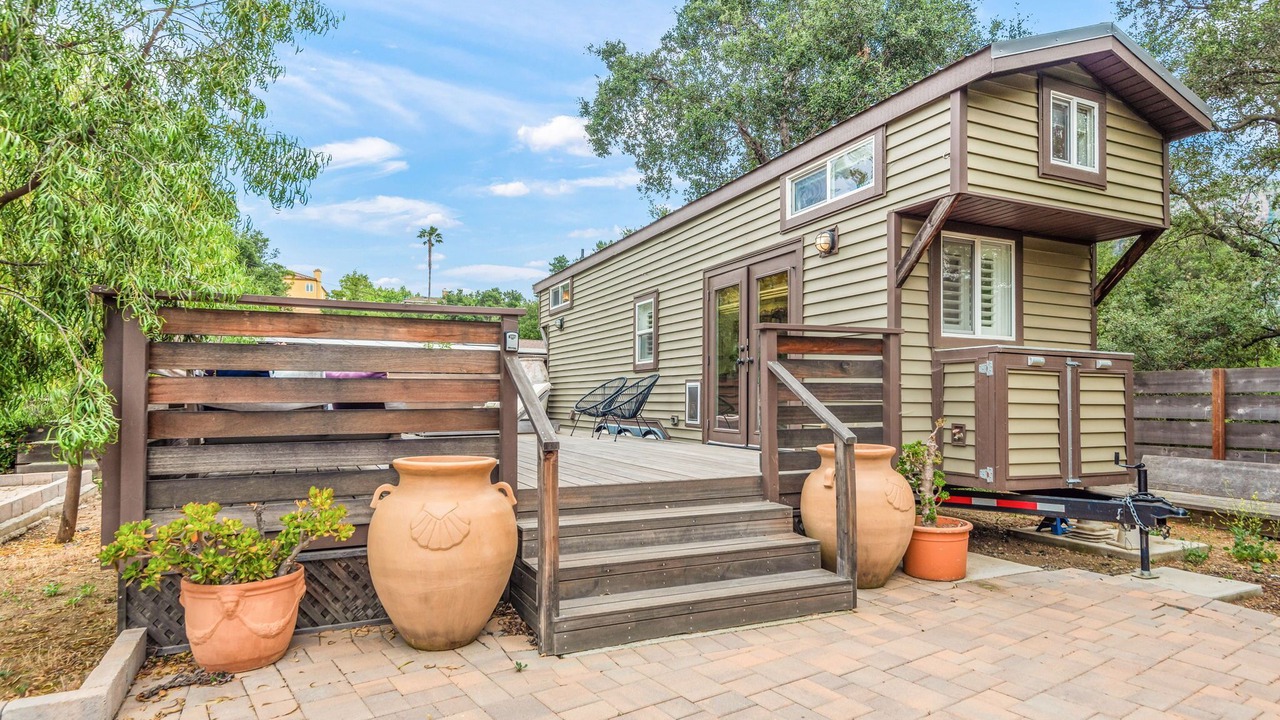 Photo of Patio Balcony in Agoura Hills