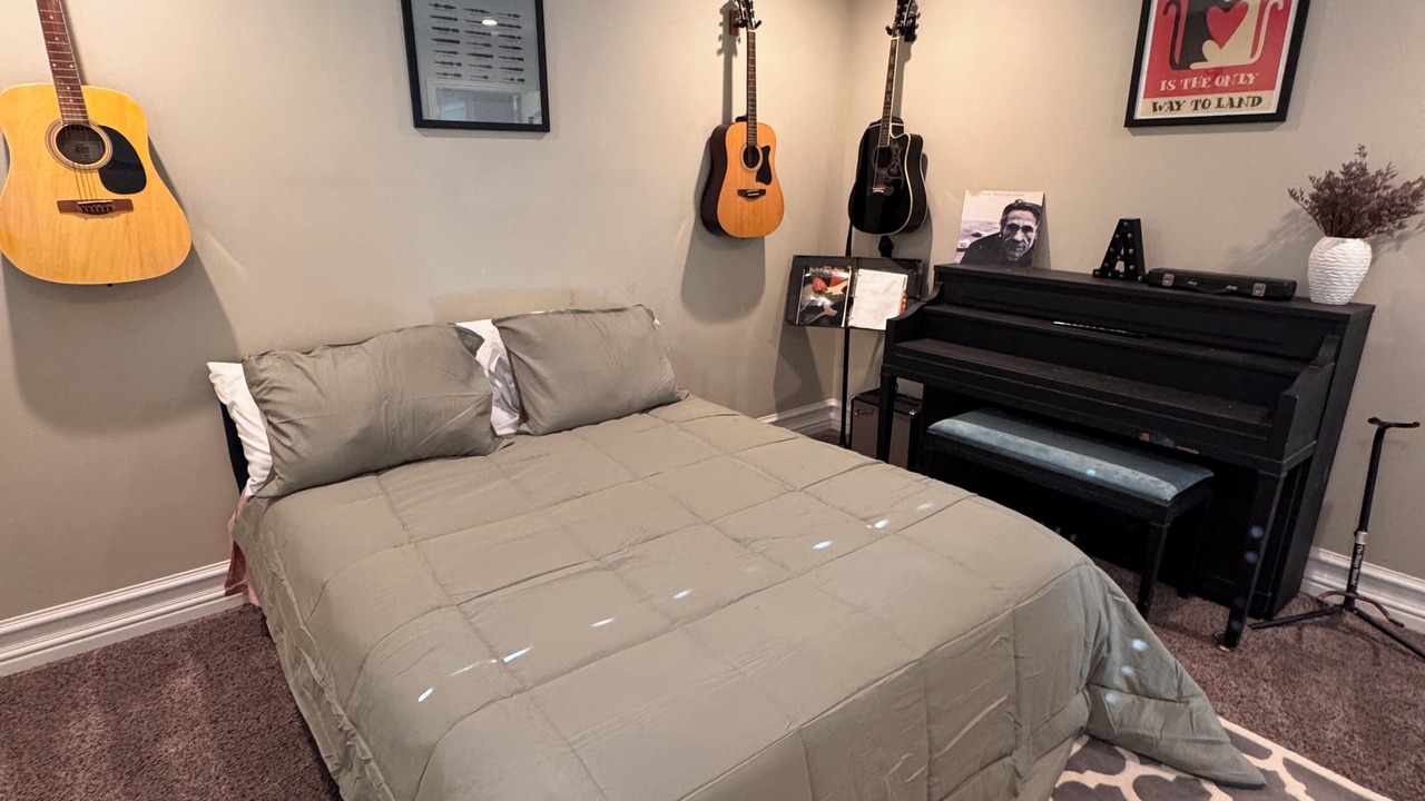 Photo of Bedroom in Glendora