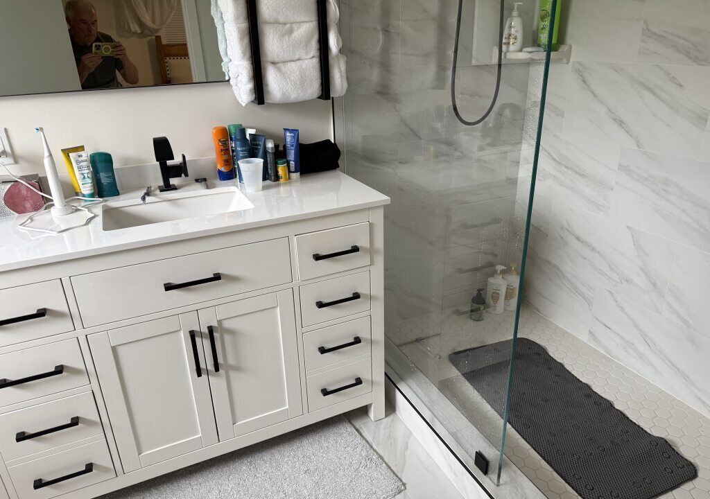 Photo of Bathroom in Del Monte Forest