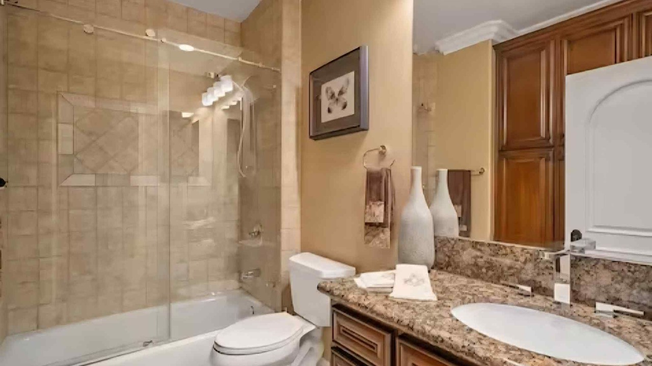 Photo of Bathroom in Murrieta