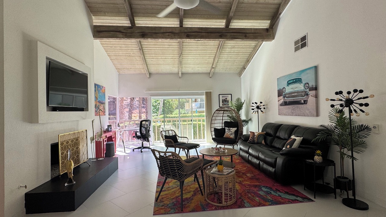 Photo of Livingroom in Indian Wells